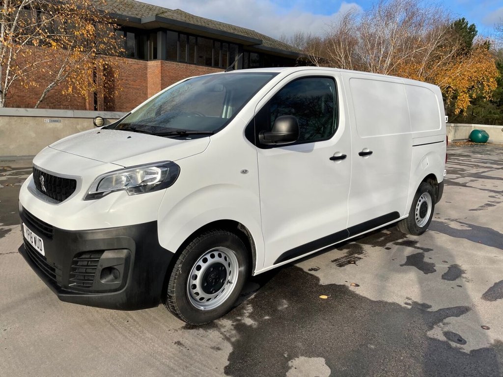 View our PEUGEOT EXPERT