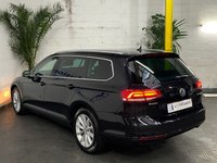 USED 2015 15 VOLKSWAGEN PASSAT 2.0 SE BUSINESS TDI BLUEMOTION TECH DSG 5d 148 BHP &pound;30 ROAD TAX SAT NAV