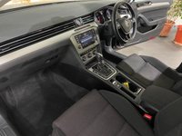USED 2015 15 VOLKSWAGEN PASSAT 2.0 SE BUSINESS TDI BLUEMOTION TECH DSG 5d 148 BHP &pound;30 ROAD TAX SAT NAV