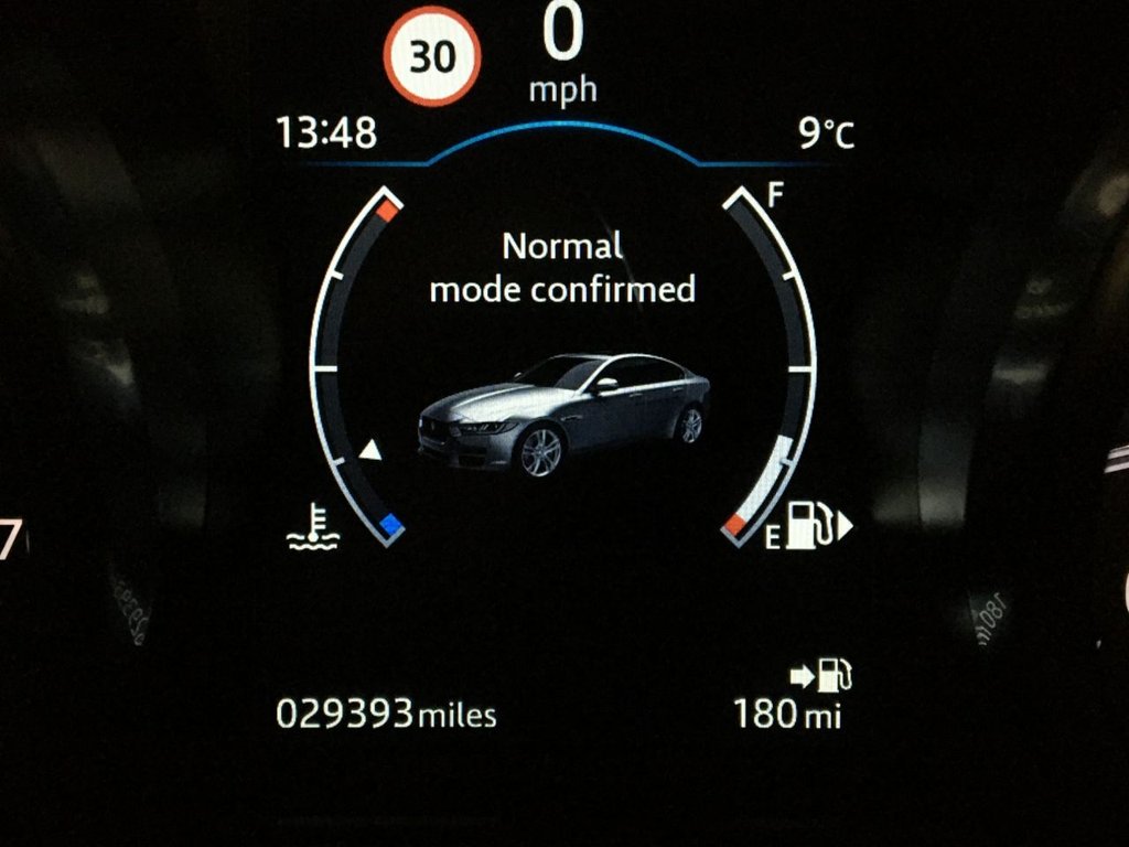 USED 2019 68 JAGUAR XE 2.0 D LANDMARK 4d 177 BHP FINANCE AVAILABLE