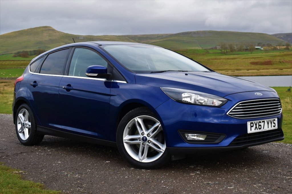 View our FORD FOCUS