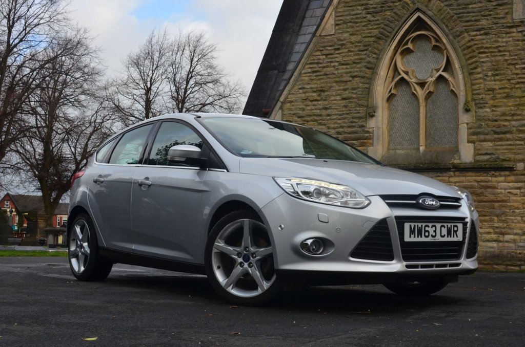 View our FORD FOCUS