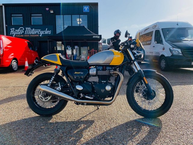 2017 17 Triumph Street Cup 900cc