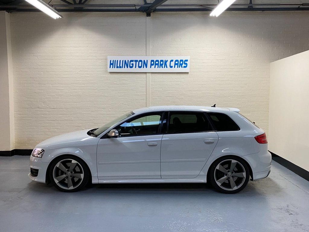 View our AUDI A3
