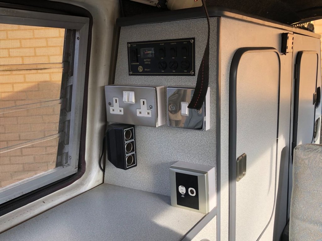 USED 1981 VOLKSWAGEN CAMPERVAN T25 T3 // 1700cc // Caravelle // px swap 