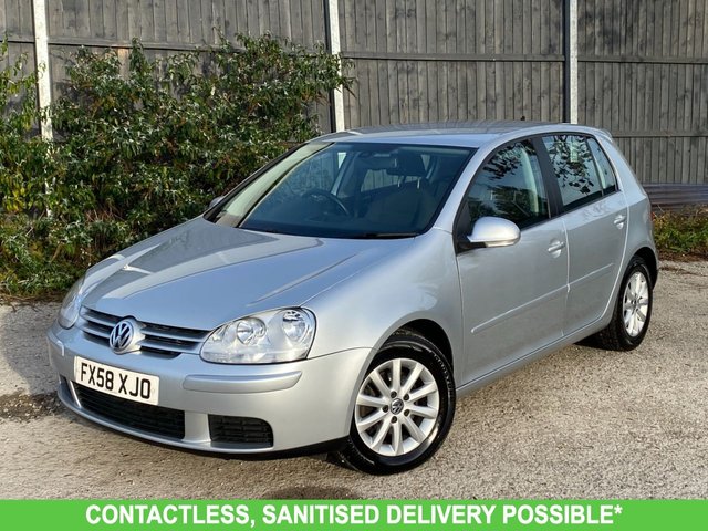 View our VOLKSWAGEN GOLF