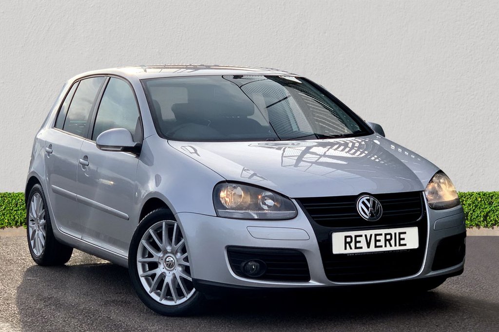 View our VOLKSWAGEN GOLF