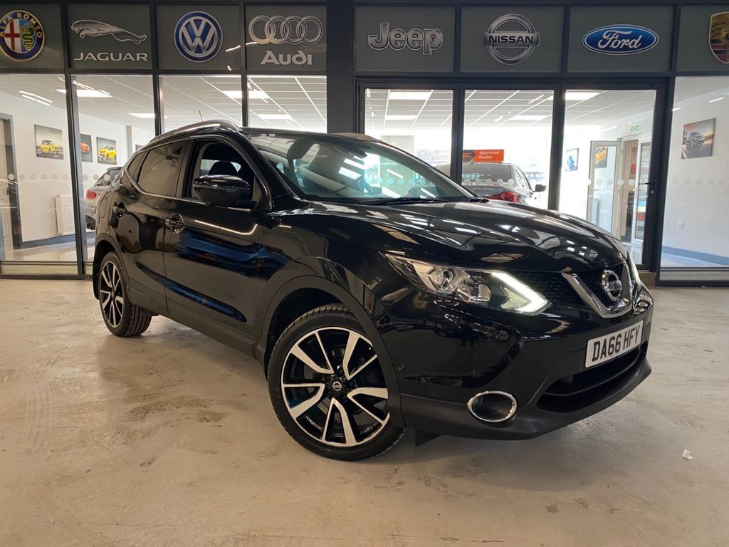 View our NISSAN QASHQAI