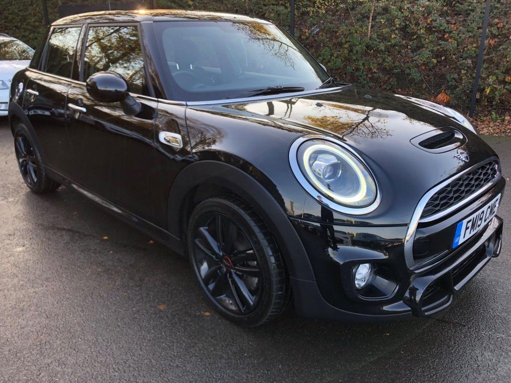 View our MINI HATCH COOPER