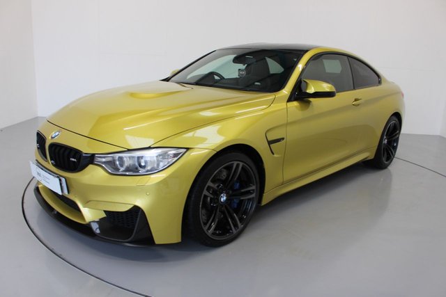 2014 64 BMW M4 3.0 M4 2d AUTO 426 BHP-FINISHED IN AUSTIN YELLOW-RUNNING IN SERVICE COMPLETE, AT 1140 MILES-HEAD UP DISPLAY-HEATED BLACK MERINO LEATHER-19