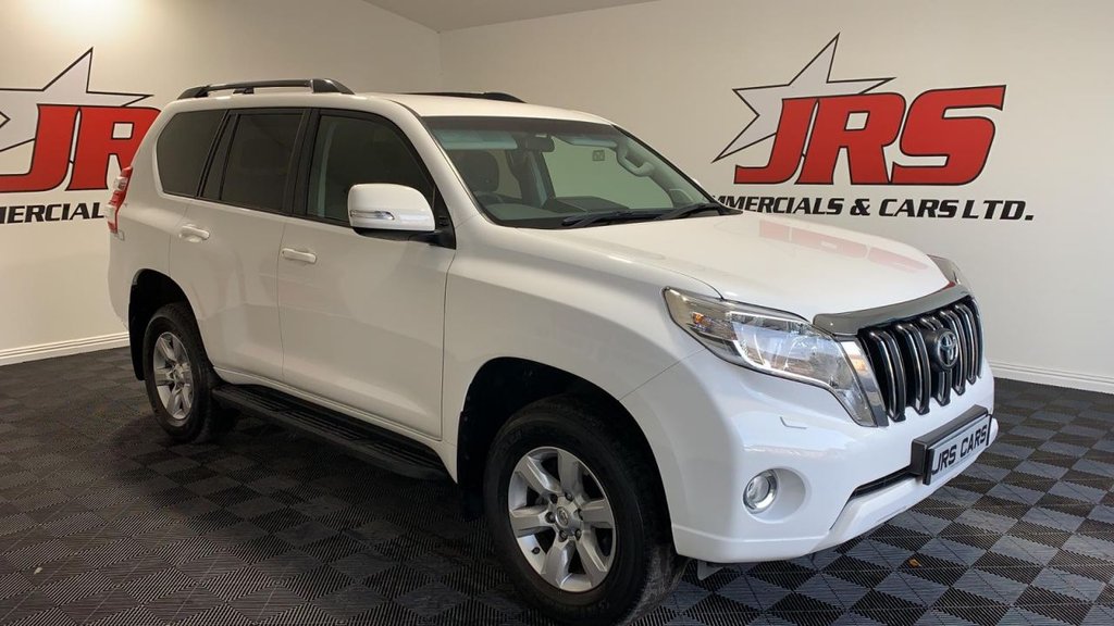 View our TOYOTA LAND CRUISER