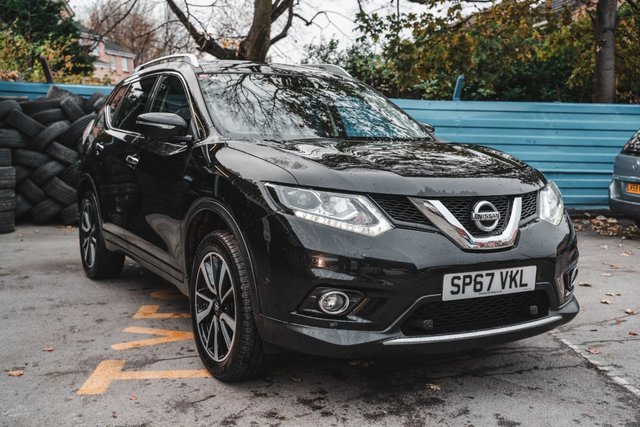View our NISSAN X-TRAIL