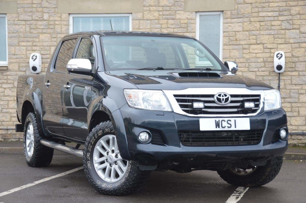 View our TOYOTA HI-LUX