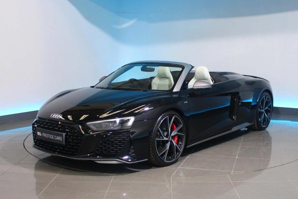 View our AUDI R8