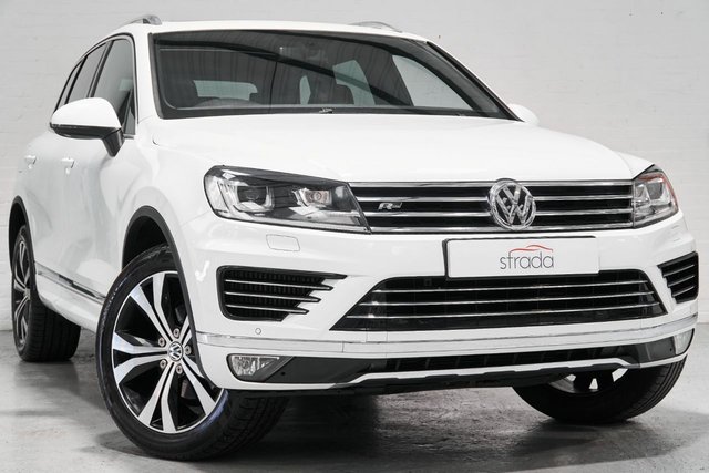 2015 15 Volkswagen Touareg 3.0 V6 R-LINE TDI BLUEMOTION TECHNOLOGY 5d 259 BHP