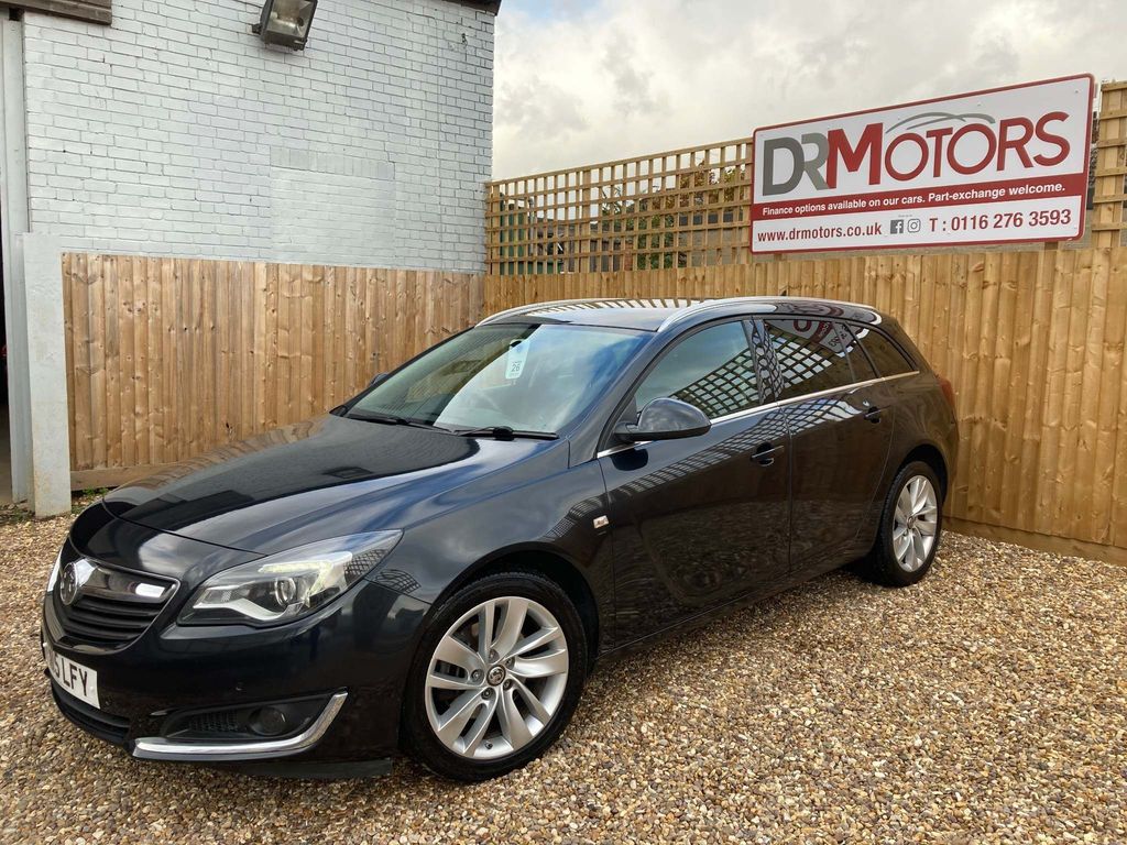 View our VAUXHALL INSIGNIA