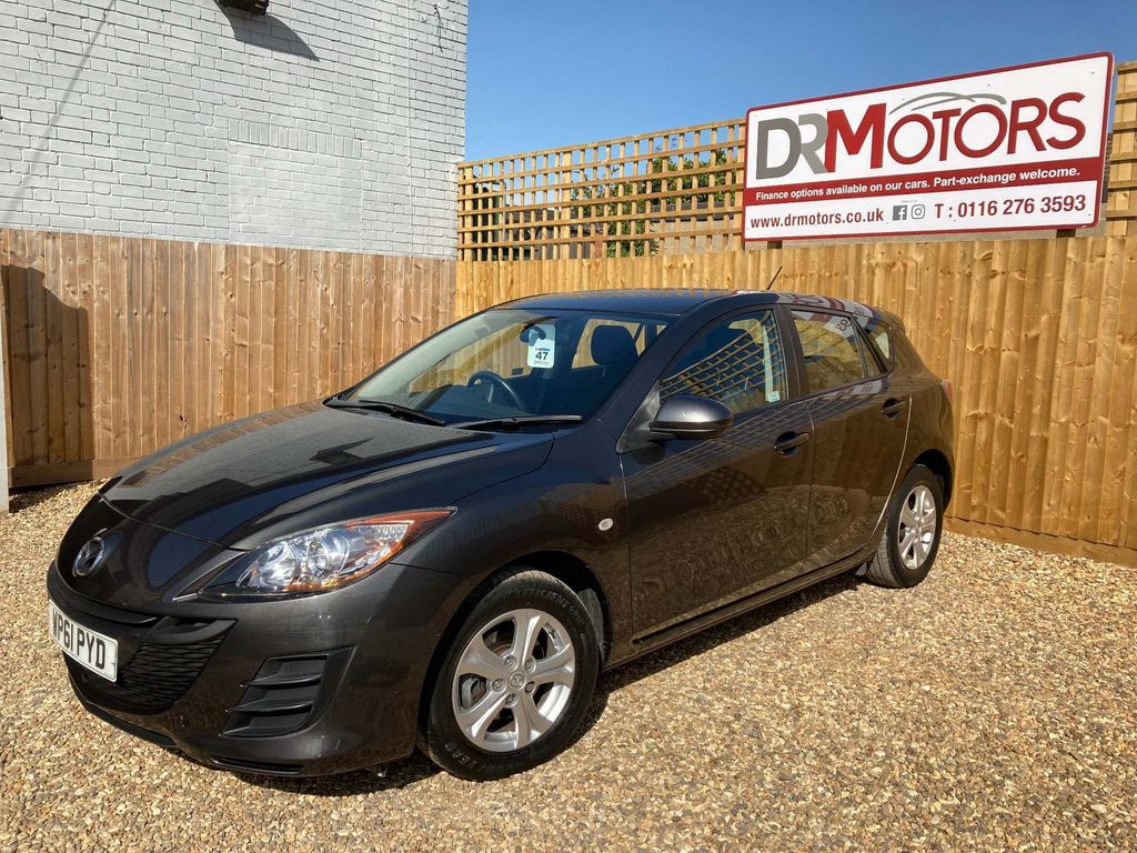 View our MAZDA 3