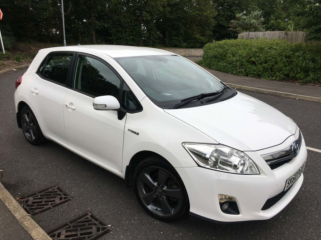 View our TOYOTA AURIS