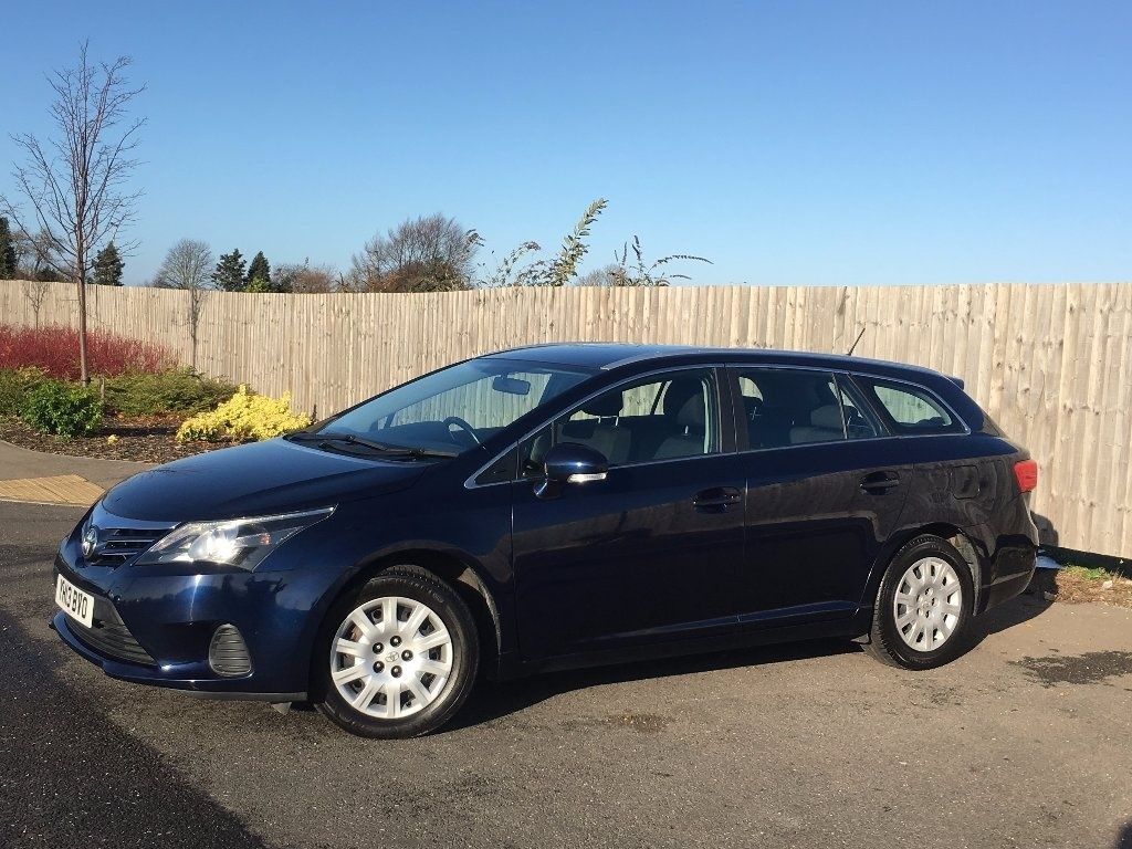View our TOYOTA AVENSIS