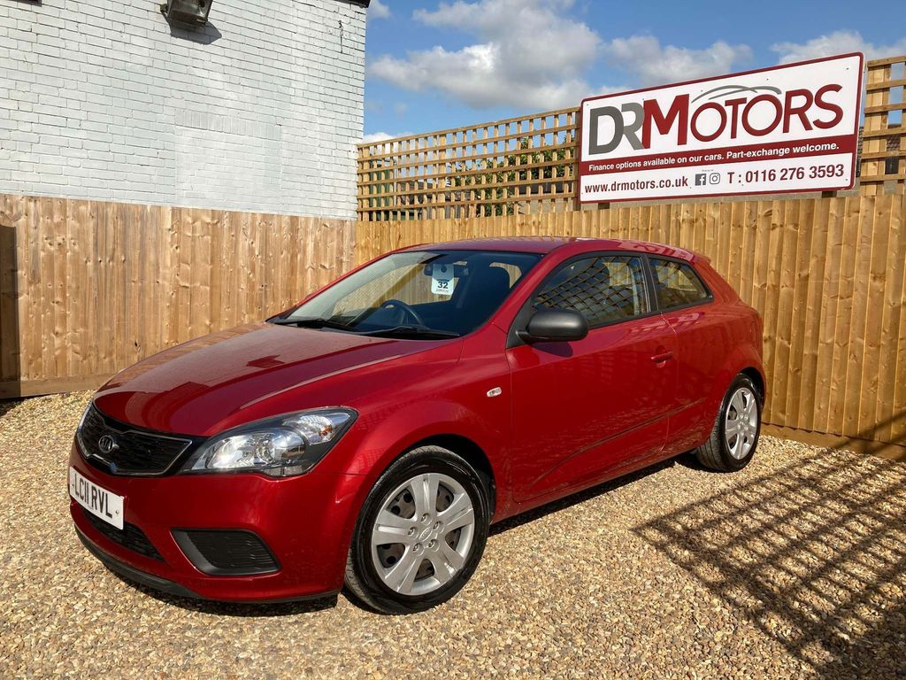 View our KIA CEED