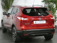 USED 2017 17 NISSAN QASHQAI 1.2 TEKNA DIG-T XTRONIC 5d 113 BHP SAT NAV LEATHER SUNROOF