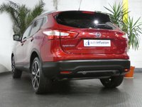 USED 2017 17 NISSAN QASHQAI 1.2 TEKNA DIG-T XTRONIC 5d 113 BHP SAT NAV LEATHER SUNROOF