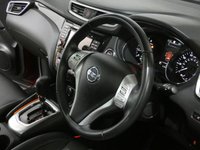 USED 2017 17 NISSAN QASHQAI 1.2 TEKNA DIG-T XTRONIC 5d 113 BHP SAT NAV LEATHER SUNROOF