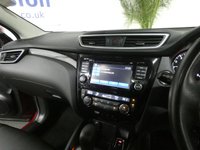 USED 2017 17 NISSAN QASHQAI 1.2 TEKNA DIG-T XTRONIC 5d 113 BHP SAT NAV LEATHER SUNROOF
