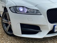 USED 2017 17 JAGUAR XF 2.0 R-SPORT 4d 177 BHP 