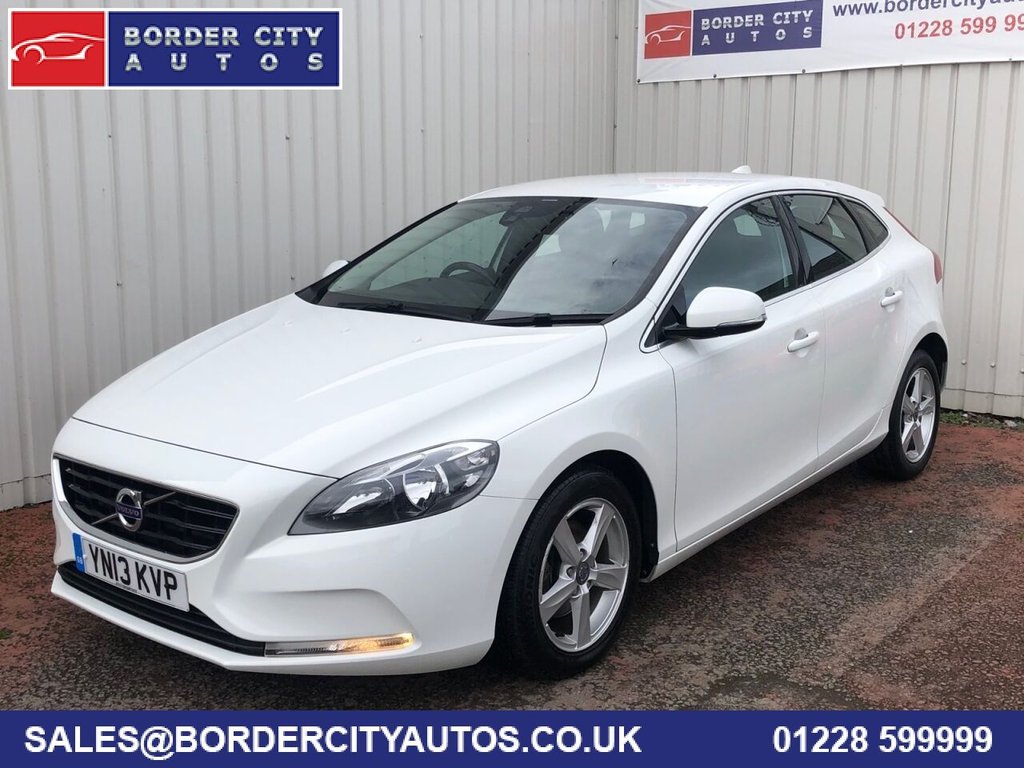 View our VOLVO V40