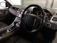 USED 2010 59 LAND ROVER RANGE ROVER SPORT 3.0 TDV6 HSE 5d 245 BHP * SUNROOF * SAT NAV * HEATED LEATHER *