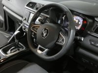 USED 2017 17 RENAULT KADJAR 1.5 DYNAMIQUE NAV DCI 5d 110 BHP SAT NAV 1 OWNER FSH