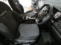 USED 2017 17 RENAULT KADJAR 1.5 DYNAMIQUE NAV DCI 5d 110 BHP SAT NAV 1 OWNER FSH