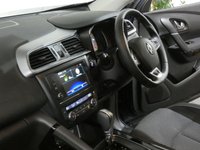 USED 2017 17 RENAULT KADJAR 1.5 DYNAMIQUE NAV DCI 5d 110 BHP SAT NAV 1 OWNER FSH