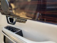 USED 2014 64 JAGUAR XJ 3.0 D V6 PORTFOLIO 4d 275 BHP AUTO Premium Edition