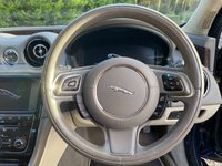 USED 2014 64 JAGUAR XJ 3.0 D V6 PORTFOLIO 4d 275 BHP AUTO Premium Edition