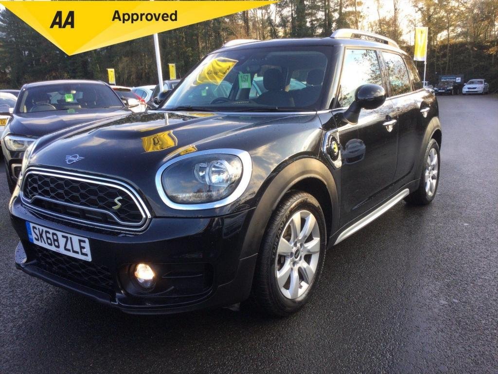 View our MINI COUNTRYMAN