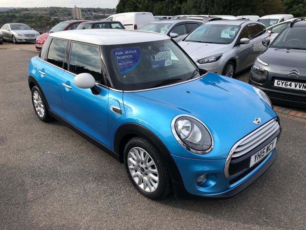 View our MINI HATCH COOPER