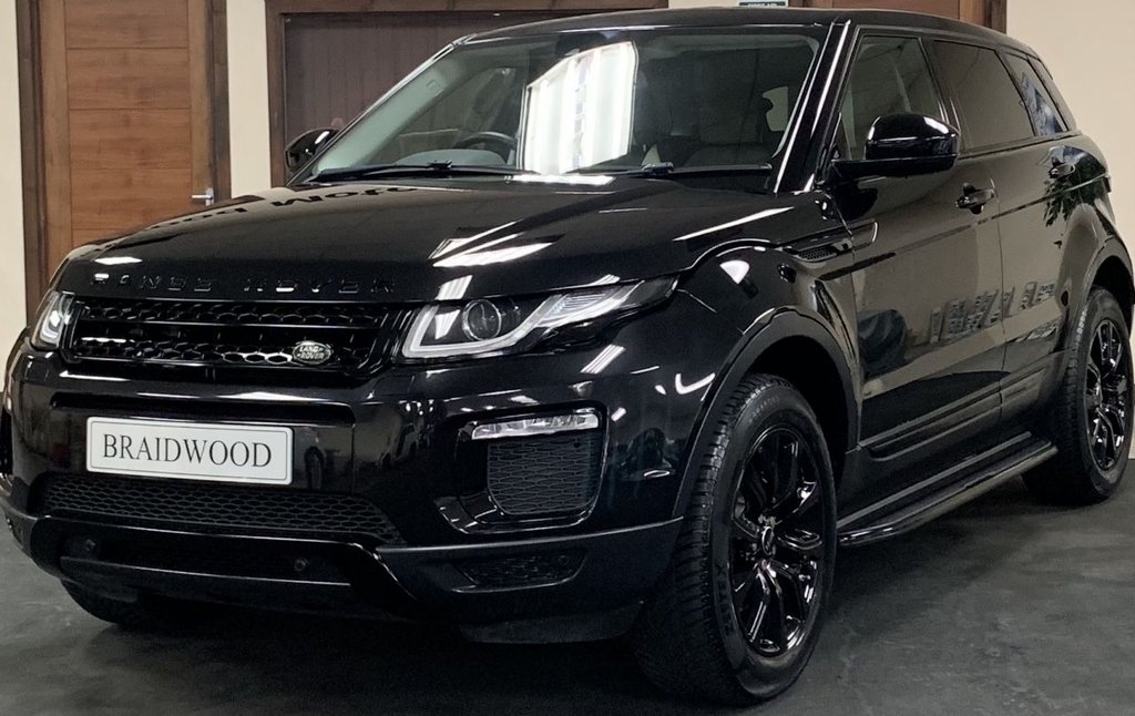View our LAND ROVER RANGE ROVER EVOQUE