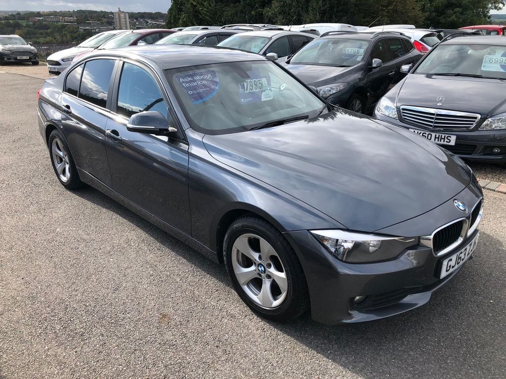 View our BMW 3 SERIES