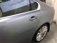 USED 2011 11 JAGUAR XF 3.0 V6 PREMIUM LUXURY 4d 240 BHP * NAV * 19 INCH ALLOYS * CLIMATE * PADDLE SHIFT * CRUISE CONTROL *
