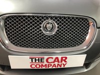 USED 2011 11 JAGUAR XF 3.0 V6 PREMIUM LUXURY 4d 240 BHP * NAV * 19 INCH ALLOYS * CLIMATE * PADDLE SHIFT * CRUISE CONTROL *