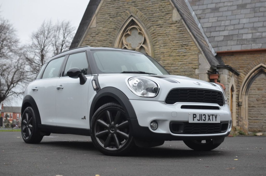 View our MINI COUNTRYMAN