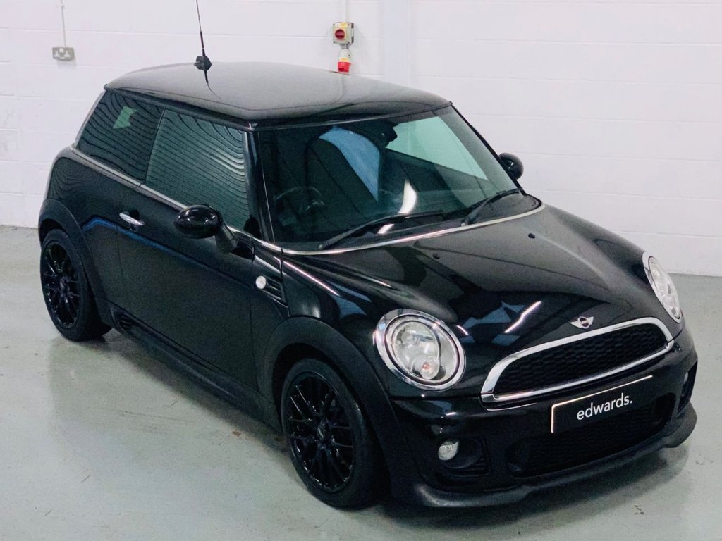 View our MINI HATCH COOPER