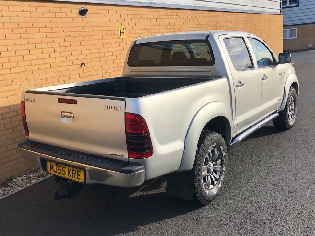 USED 2006 55 TOYOTA HI-LUX INVINCIBLE // PICK UP // SWB // 4X4 // DCP // 2.5L 103 BHP // PX swap 