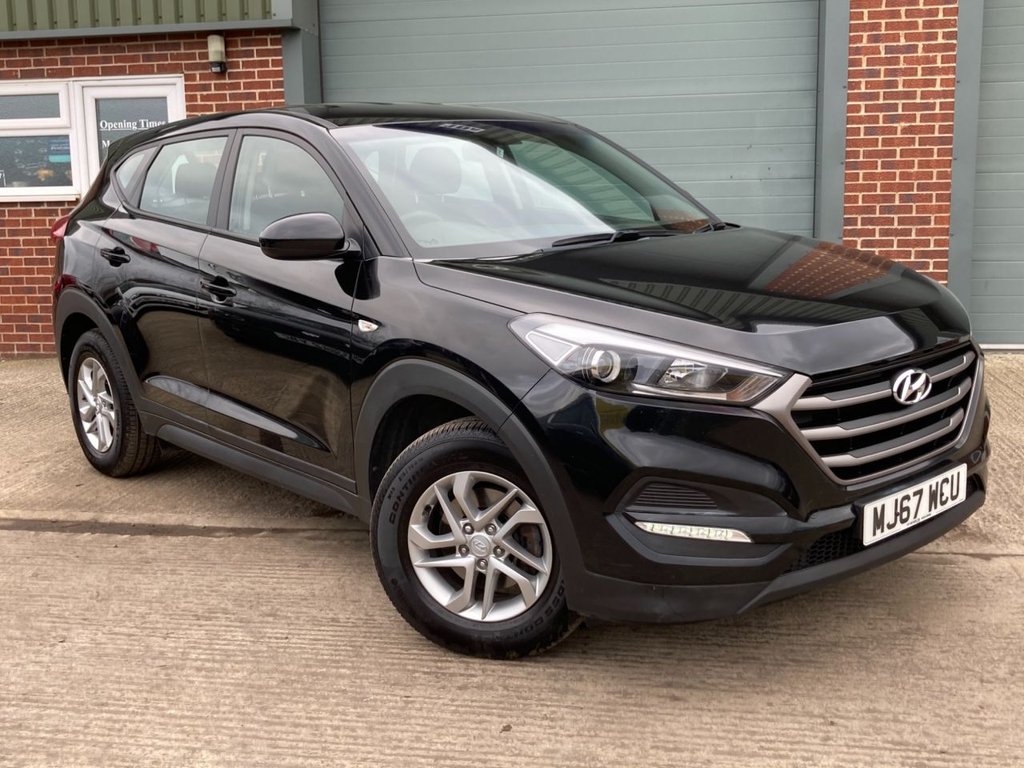 View our HYUNDAI TUCSON
