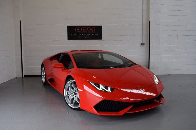 View our LAMBORGHINI HURACAN