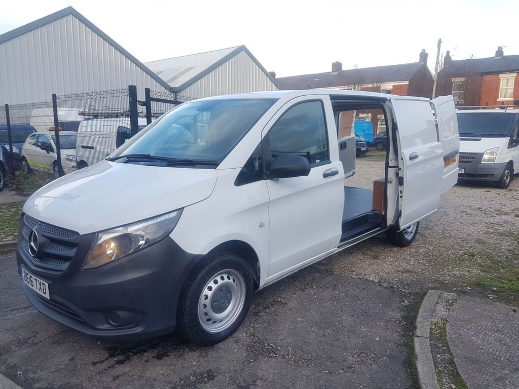 View our MERCEDES-BENZ VITO