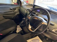 USED 2013 13 CHRYSLER YPSILON 0.9 TWINAIR SE 5d 85 BHP AUTOMATIC......Rare Car