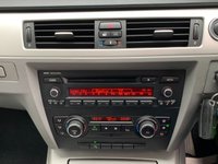 USED 2010 60 BMW 3 SERIES 2.0 320I SE 2d 168 BHP '60'reg BMW 320i M/SPORT COUPE - AUTOMATIC/PADDLE SHIFT - FULL GREY LEATHER - SERVICE HISTORY - 18INCH M/SPORT BRIGHT SILVER ALLOYS